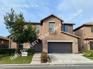 1243 E Via Estrella Dr, Fresno, CA