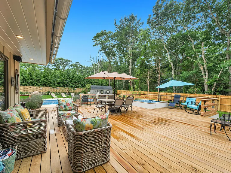 10 Harbor View Ln — Photo 21