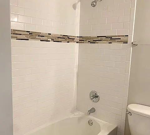 5th image of 3521 Adams St