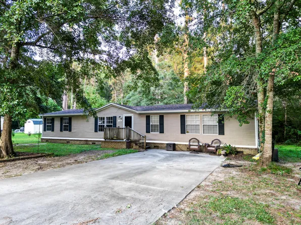 145 Center St, Summerville, SC 29483