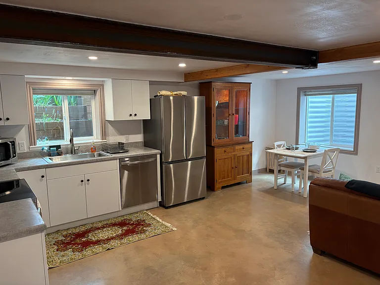 808 N Tracy Ave #B — Photo 20