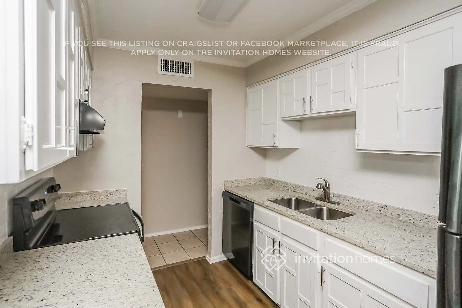1613 Willowbrook St Lancaster, TX 75134 — Photo 4