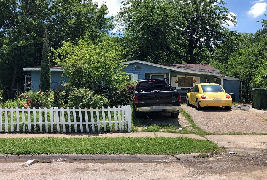 1st image of 236 Glenfield Dr