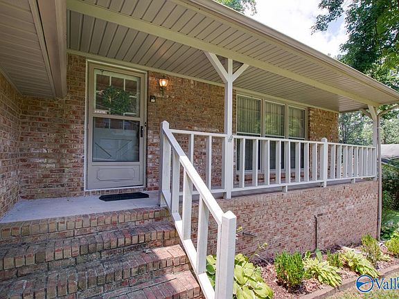 4th image of 11320 Mountaincrest Dr SE