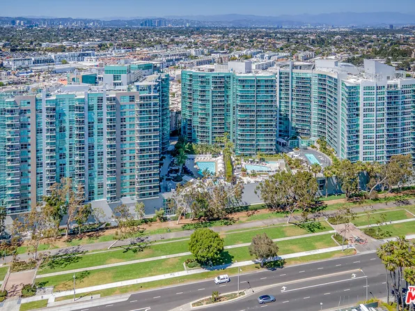 13700 Marina Pointe Dr Unit 1018, Marina Del Rey, CA 90292