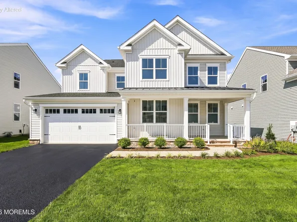 61 Mitchell Court, Manalapan, NJ 07726
