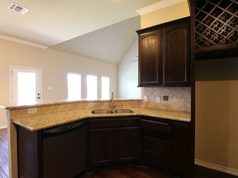 3116 Stallion Dr — Photo 15