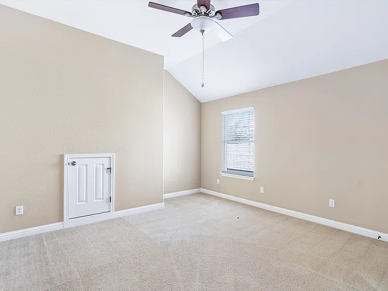 620 Middle Crk — Photo 19