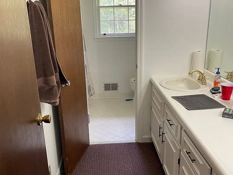 1180 Robinhood Rd — Photo 19