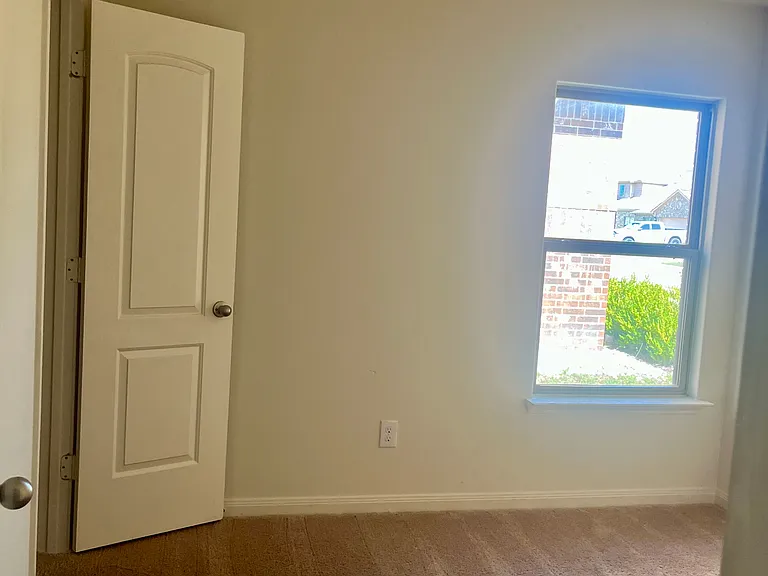 4114 Perch Dr — Photo 8