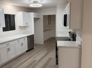 16079 Yarnell St SE #5C, Sylmar, CA 91342