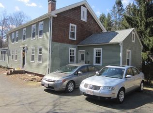 104 Water St, Leeds, MA 01053