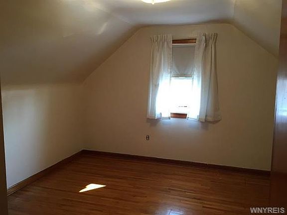 5th image of 15 Central Ave