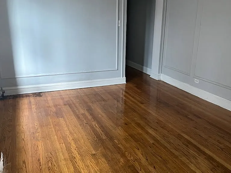 7946 S Langley Ave #1 — Photo 4