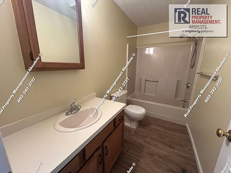 101 Cadogan Way — Photo 13