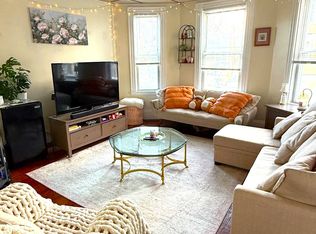 218 L St, South Boston, MA 02127