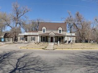 309 E Walnut St, Garden City, KS 67846