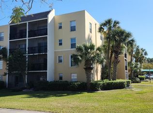 Sandoral Condominium, Doral, FL 33166