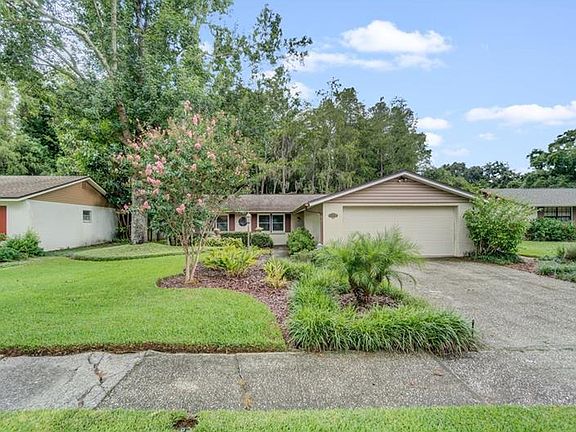 2nd image of 16507 Lonesdale Pl