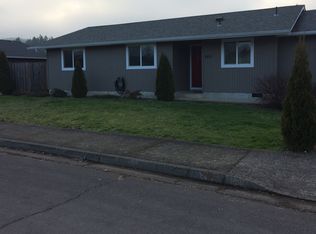205 S South St, Cottage Grove, OR 97424