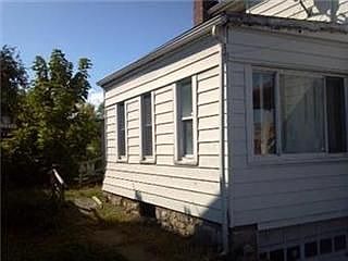 3rd image of 1320 N 8th St