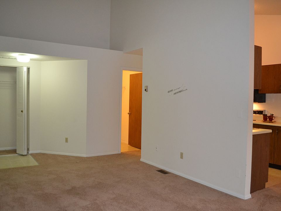 Living Room with Vaulted Ceilings