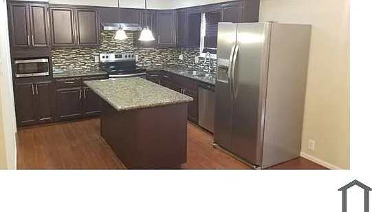 4710 Cashel Cir #D — Photo 23
