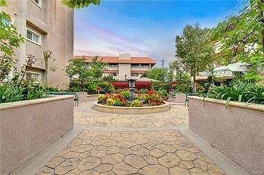 3rd image of 120 De Anza St APT 213