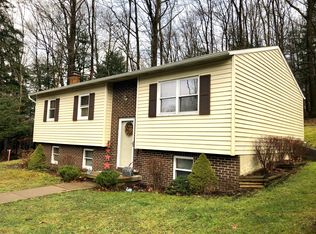 764 Harbor View Rd, Du bois, PA 15801