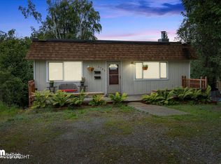 2703 Klamath Dr, Anchorage, AK 99517