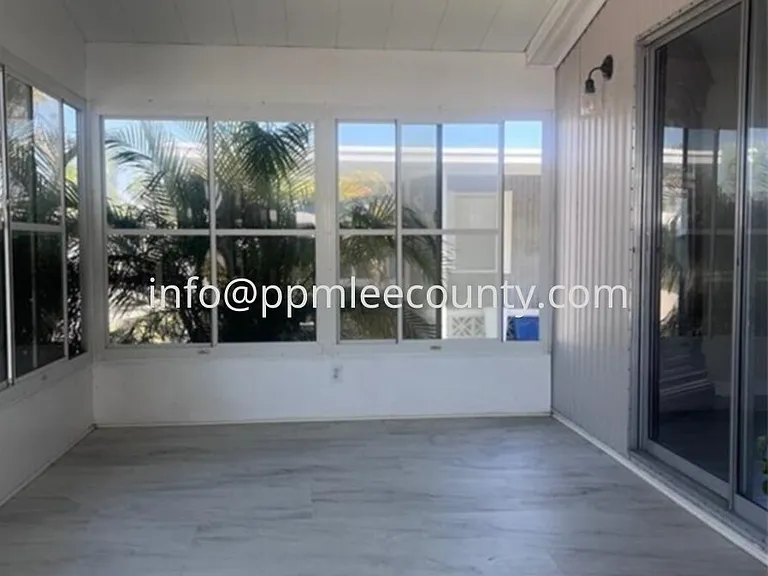 947 Strongbox Ln — Photo 6