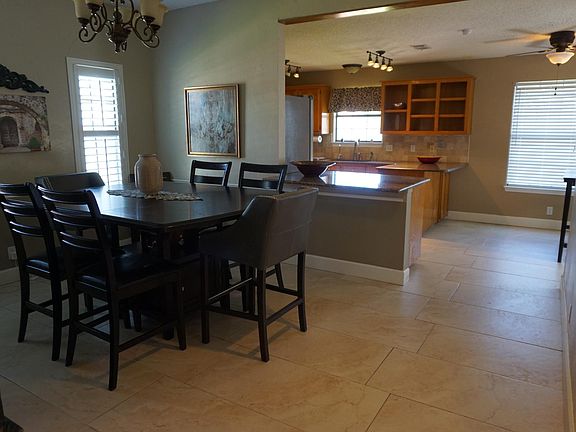 3rd image of 5016 Sherwood Dr