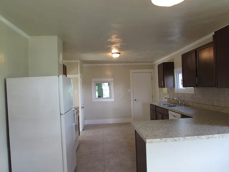 4865 Long Run Rd — Photo 7