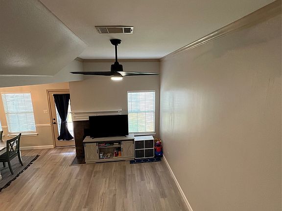 5th image of 12630 Bay Ave