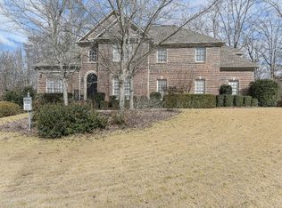 804 Royal Terr, Hoover, AL 35242