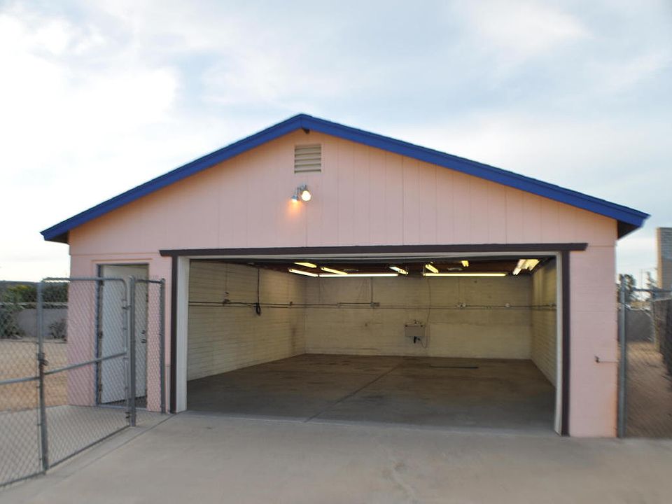 1st image of 2728 W Caribbean Ln