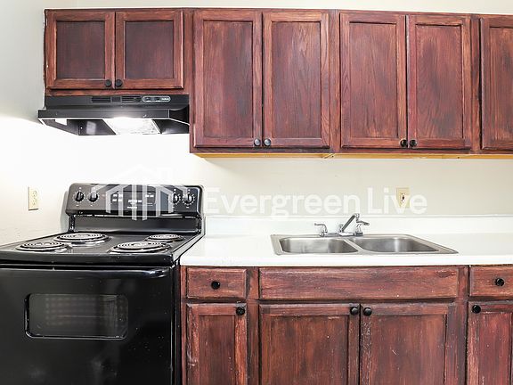 5th image of 2725 Teresa Ave