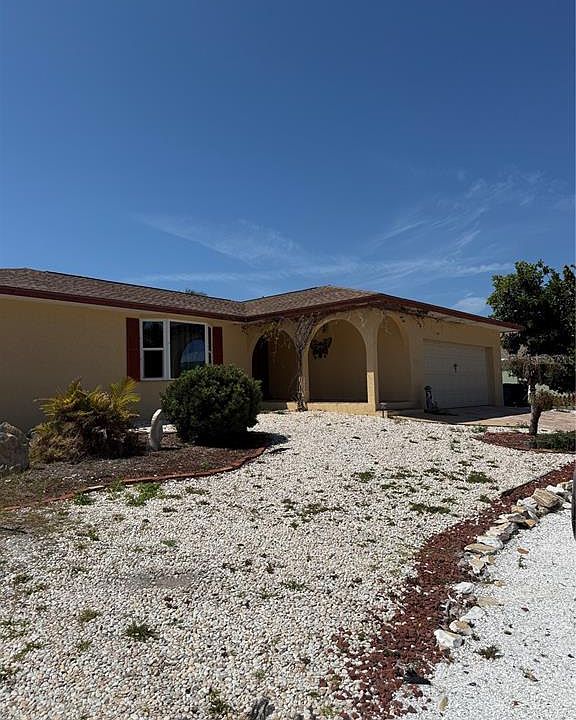 2nd image of 541 De Narvaez Dr