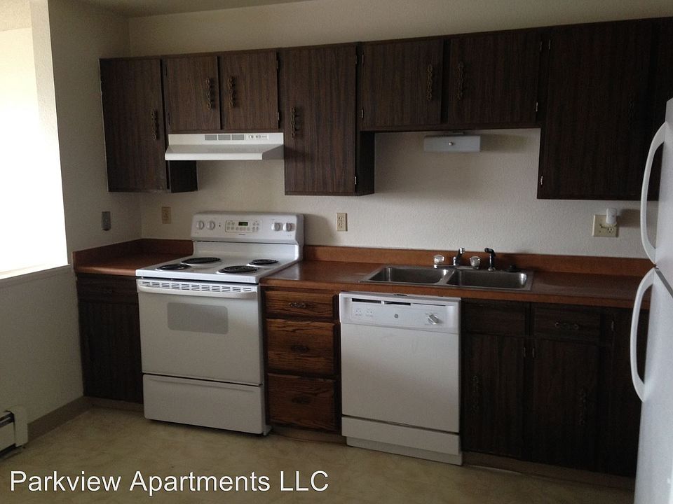 1st image of 4400 Parkview Dr APT 305