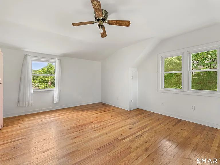 63 Valleyview Rd — Photo 23