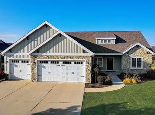 1121 Ireland Dr, Waunakee, WI 53597