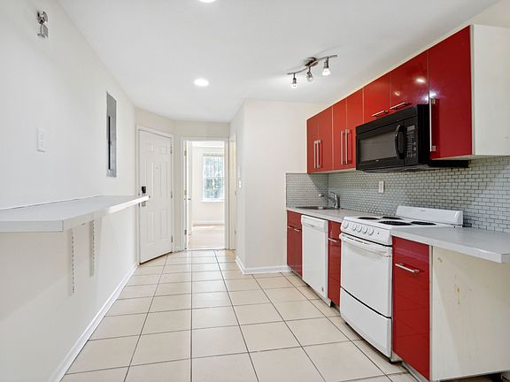 3rd image of 1708 N 18th St #1
