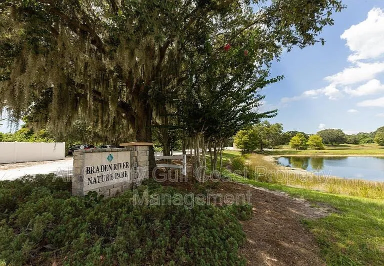 11318 Pine Lilly Pl — Photo 26