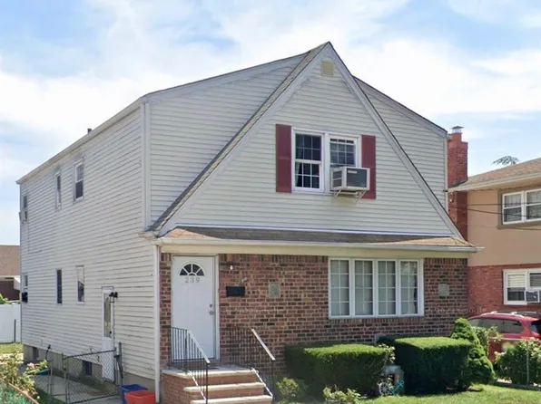 239 Doherty Avenue, Elmont, NY 11003