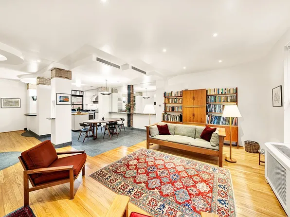603 W 111th St APT 3E, New York, NY 10025