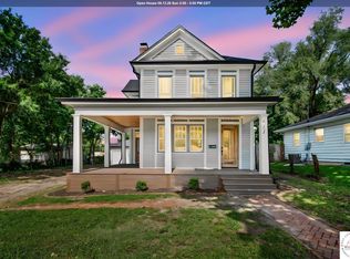 611 S Main St, Clinton, MO 64735
