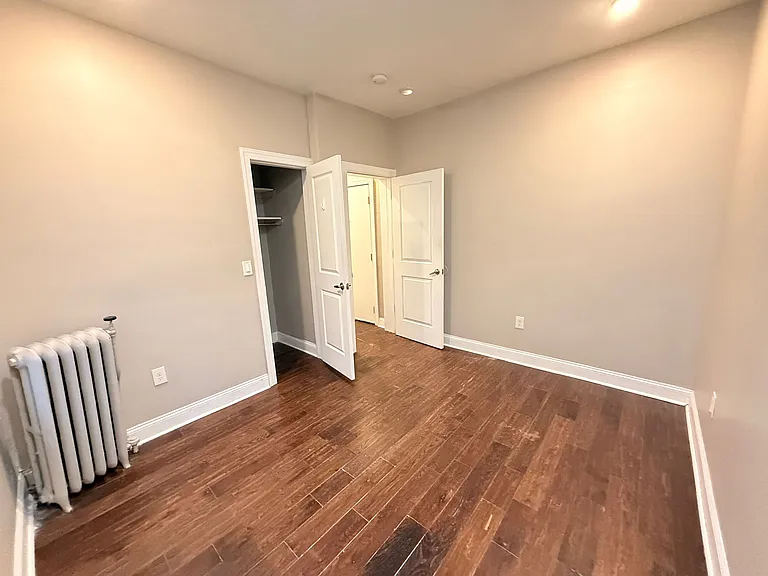 156 Bergen Ave #43E — Photo 4