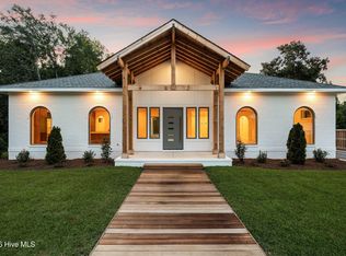 1904 Middle Sound Loop Rd, Wilmington, NC 28411