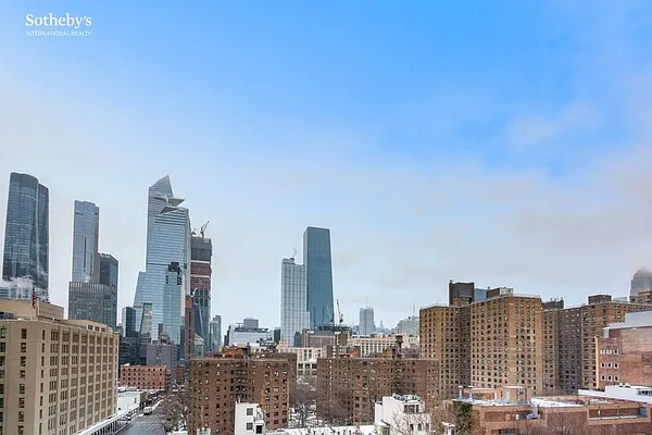 Rented by Sotheby's International Realty | media 7