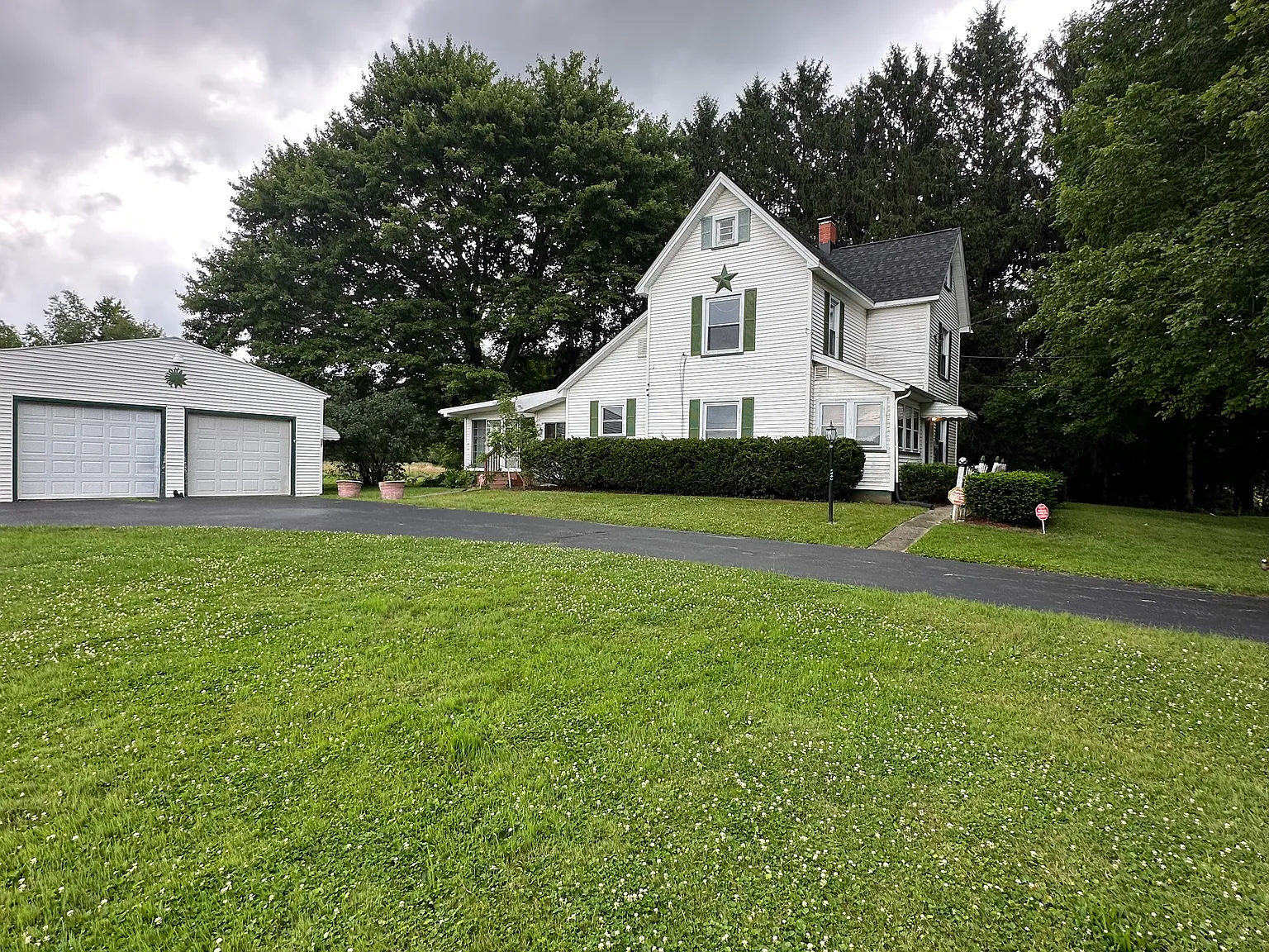 2445 Newton Tomlinson Rd — Photo 4